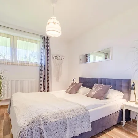 Apartment Tybet I
