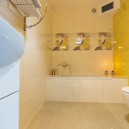Appartement Tybet I *
